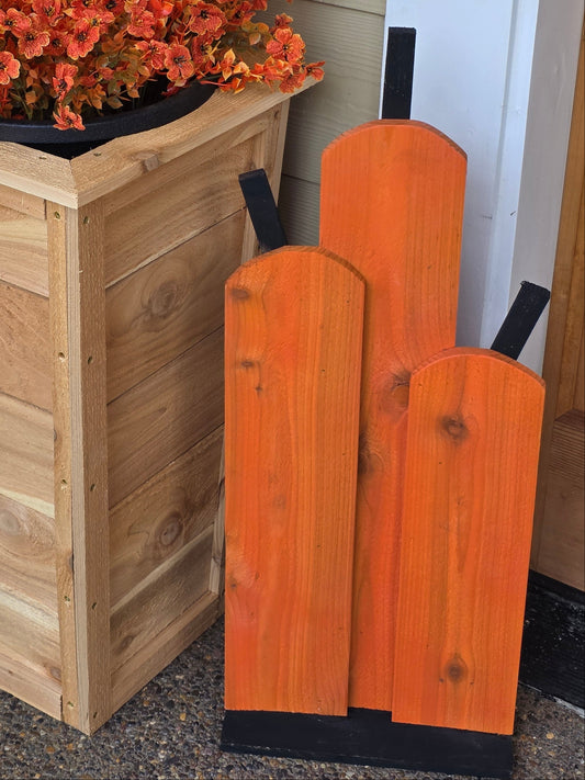 Rustic Pumpkins - Porch Sitter